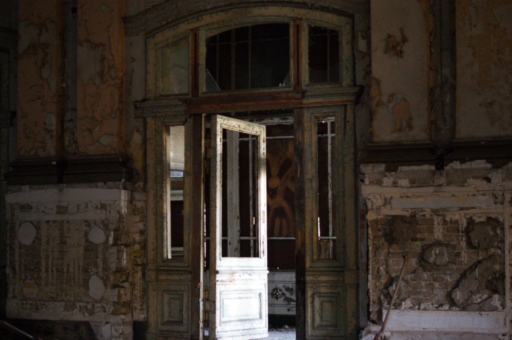 © Xanthe Hall